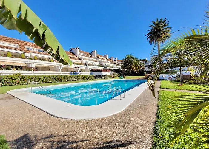 The Bird's Nest * Puerto de la Cruz (Tenerife)