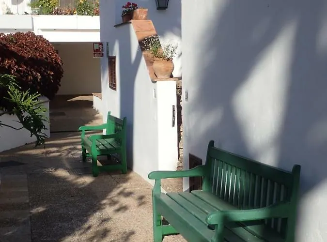 The Bird's Nest Puerto de la Cruz (Tenerife)