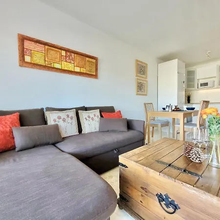 아파트 The Bird's Nest *