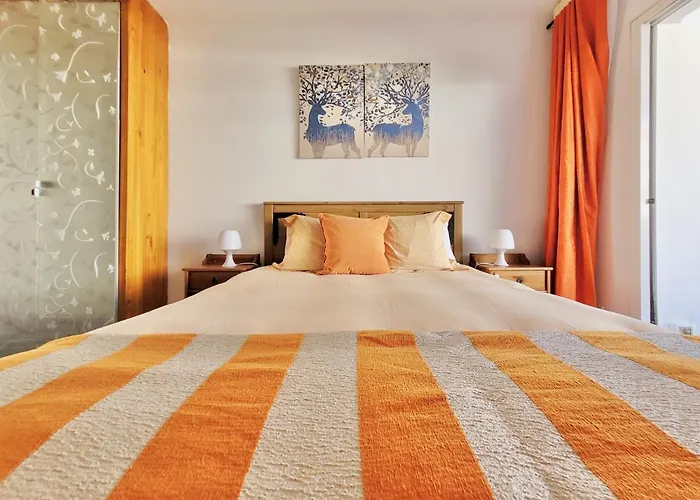 The Bird's Nest Puerto de la Cruz (Tenerife)