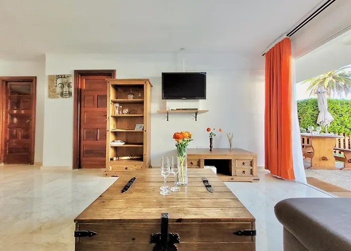 The Bird's Nest Apartment *