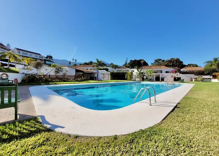 The Bird's Nest * Puerto de la Cruz (Tenerife)